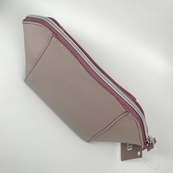 ULTA Beauty Metallic Cosmetic Makeup Bag - Picture 4 of 7